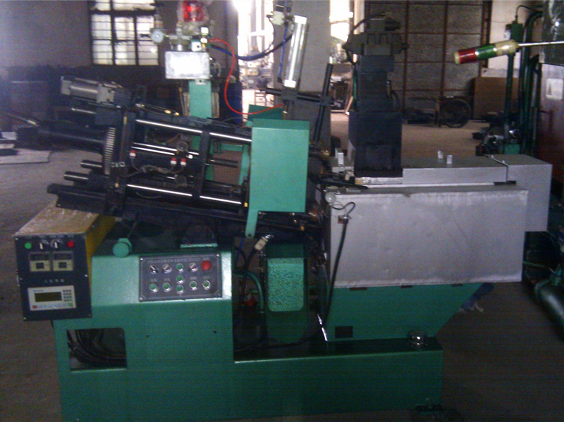 18T High-pressure Hot Chamber Die Casting Machine